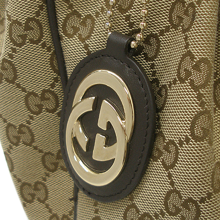 Gucci(����) 211944 GG�ΰ� �𰡵� ��Ű ��Ʈ�� �̹���4 - ���̺��� �߰���ǰ