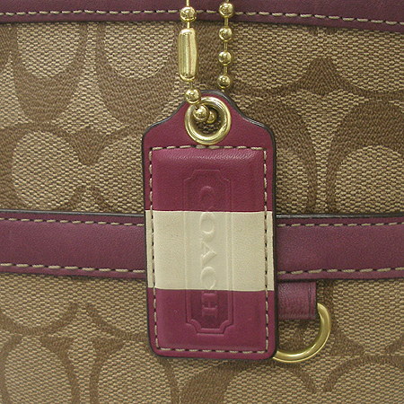 Coach(��ġ) 12358 �ñ׳�ó PVC ��Ƽġ ��Ʈ�� ����� �̹���3 - ���̺��� �߰���ǰ