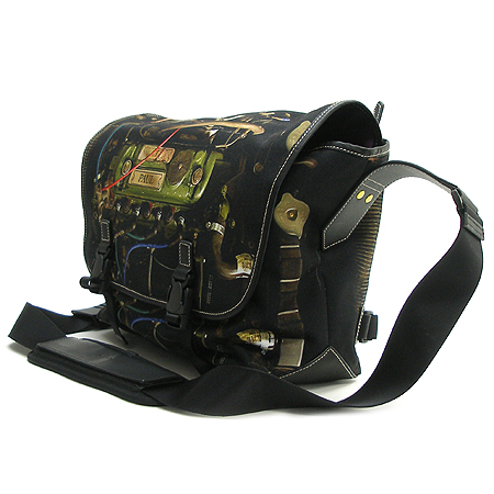 Paul Smith(�����̽�) �к긯 ũ�ν� �� �̹���3 - ���̺��� �߰���ǰ