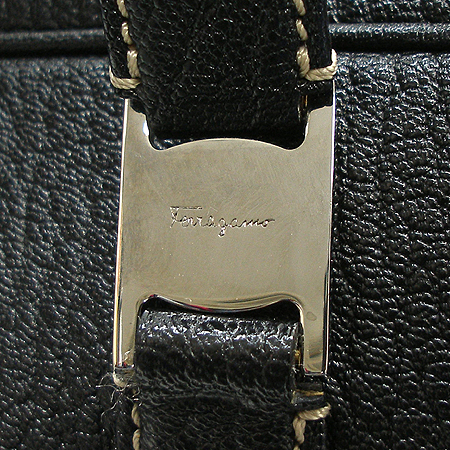 Ferragamo(��󰡸�) 21 0763 ���� ���� ��Ʈ�� �̹���3 - ���̺��� �߰���ǰ