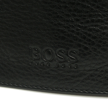 Hugo Boss(�ް�����) ���� ���� ũ�ν� �� �̹���3 - ���̺��� �߰���ǰ
