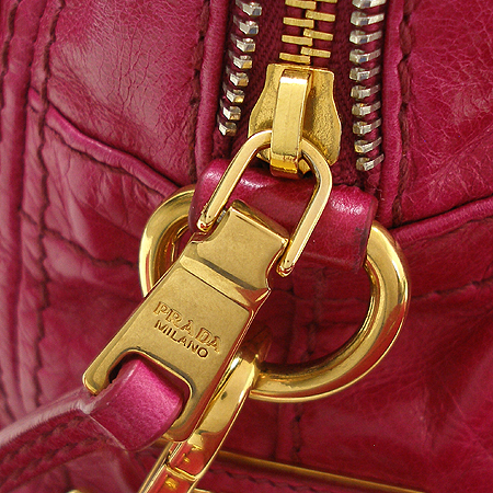 Prada(�����) BN2009 ���ڷ� ���� ��Ʈ�� + ��� ��Ʈ�� �̹���3 - ���̺��� �߰���ǰ