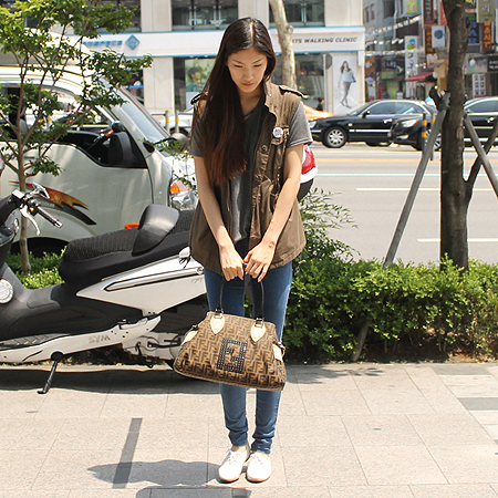 Fendi(���) 8BN162 FF�ΰ� ��ī �ڰ��� ��Ʈ�� �̹���7 - ���̺��� �߰���ǰ