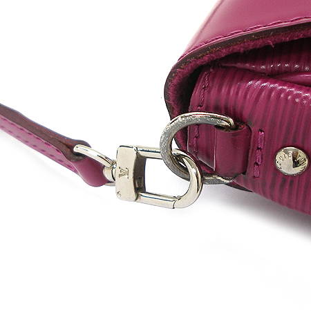 Louis Vuitton(���̺���) M59292 ���� ���� ���״� Ŭ��ġ �� ����� �̹���5 - ���̺��� �߰���ǰ