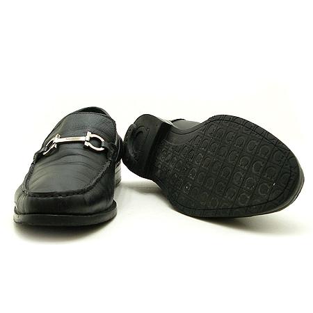 Ferragamo(󰡸) ġ ΰ  ̹3 - ̺ ߰ǰ