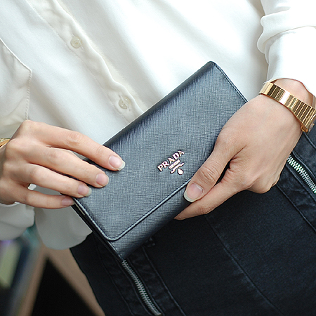 Prada(�����) 1M1132 ���� ���ǾƳ� ��Ƽ �÷� ������ �̹���6 - ���̺��� �߰���ǰ