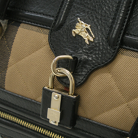 Burberry(������) ���μ� ���� ����� [��������] �̹���3 - ���̺��� �߰���ǰ