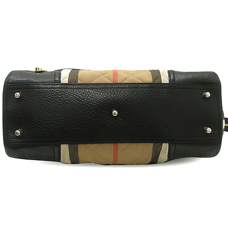 Burberry(������) ���μ� ���� ����� [��������] �̹���4 - ���̺��� �߰���ǰ