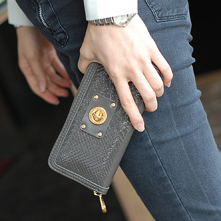 Marc by Marc Jacobs(��ũ ���� ��ũ�����߽�) ��Ż�� �϶� ������ ¤�� ������ [��������] �̹���6 - ���̺��� �߰���ǰ