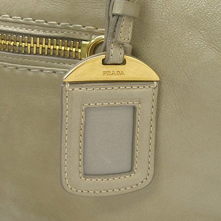 Prada(�����) BL0728 VITELLO SHINE ���ڷ� ���� ��Ʈ�� + ��� ��Ʈ�� �̹���5 - ���̺��� �߰���ǰ