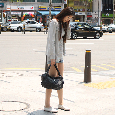 Celine(������) ������ �ڼ� �ΰ� ���ͽ��� ��Ʈ�� �̹���6 - ���̺��� �߰���ǰ