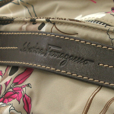 Ferragamo(��󰡸�) 21 A037 �����ĵ�ΰ� �к긯 ��ũ����� ȥ�� ��Ʈ�� [��������] �̹���3 - ���̺��� �߰���ǰ