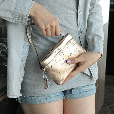Coach(��ġ) 45561 �ñ׳�ó ���� ��Ż�� �Ŀ�ġ �̹���7 - ���̺��� �߰���ǰ