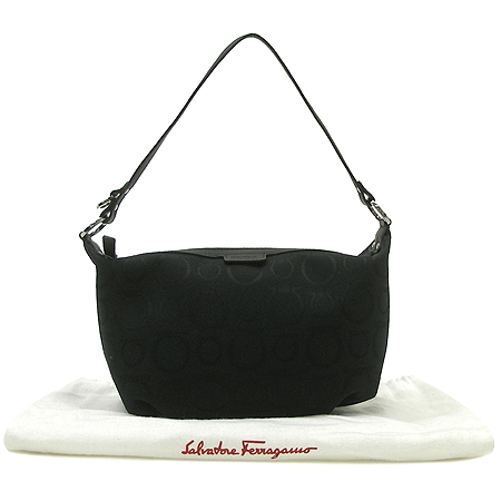 Ferragamo(��󰡸�) 22 6123 ��ġ�� �ΰ� �к긯 ����� �̹���5 - ���̺��� �߰���ǰ