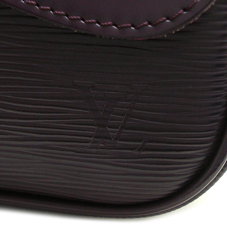 Louis Vuitton(���̺���) M5929K ���� ���� ���״� Ŭ��ġ �� ����� �̹���5 - ���̺��� �߰���ǰ