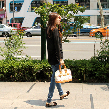 Louis Vuitton(���̺���) M92647 ���׷� ��Ƽ �÷� ȭ��Ʈ �˸� ��Ʈ�� �̹���7 - ���̺��� �߰���ǰ