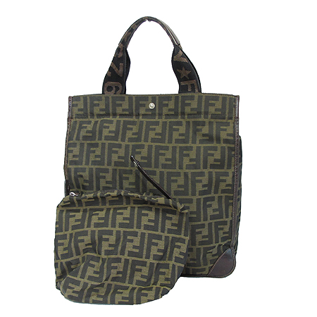 Fendi(���) FF�ΰ� �к긯 �簢 ��Ʈ�� + �Ŀ�ġ [�ϻ����] �̹���4 - ���̺��� �߰���ǰ