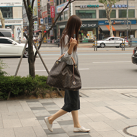 Louis Vuitton(���̺���) M40259 ���׷� ĵ���� ��ġ GM ����� [�б�����������2ȣ��] �̹���7 - ���̺��� �߰���ǰ