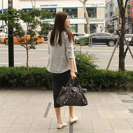 Balenciaga(�߷��þư�) 173080 ���ξ�Ʈ ��ũ ��Ʈ�� + �����ſ� [�б�����������2ȣ��] �̹���6 - ���̺��� �߰���ǰ