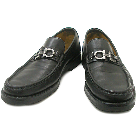 Ferragamo(󰡸)  ġ   