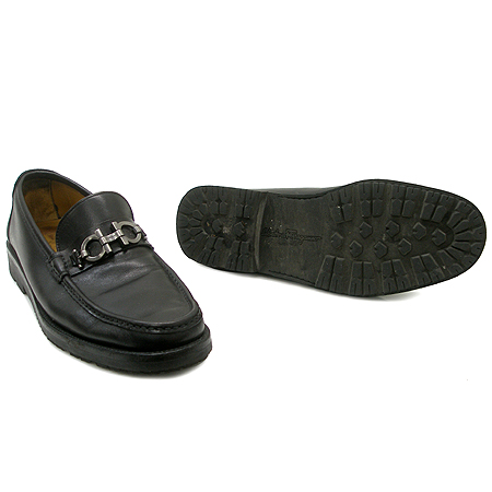 Ferragamo(󰡸)  ġ    ̹2 - ̺ ߰ǰ