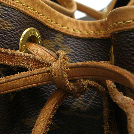 Louis Vuitton(���̺���) M42226 ���׷� ĵ���� �ڶ�뿡 ����� �̹���5 - ���̺��� �߰���ǰ