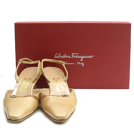 Ferragamo(��󰡸�) ������ �÷� ������ ������ ���� �̹���2 - ���̺��� �߰���ǰ