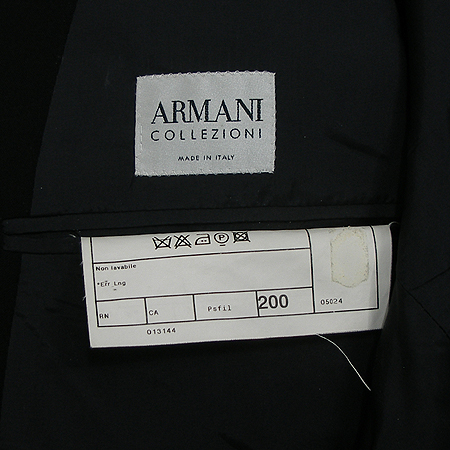 Armani COLLEZIONI(�Ƹ����� �÷�������) ���� �̹���4 - ���̺��� �߰���ǰ