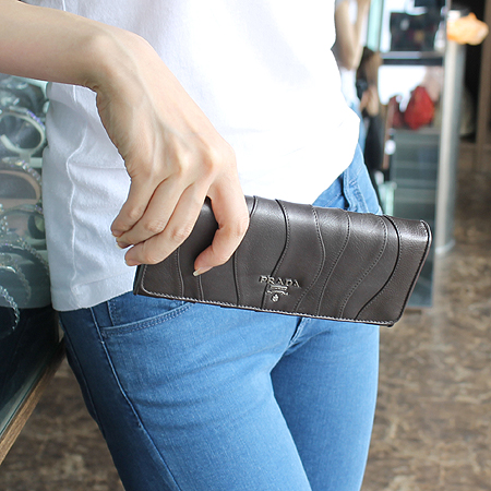 Prada(�����) 1M1132 �׷��� ���� ������ [��������] �̹���6 - ���̺��� �߰���ǰ