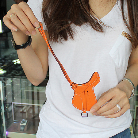 Hermes(�����޽�) ����Ʈī����Ų ������ ���� ������ ���� �̹���6 - ���̺��� �߰���ǰ