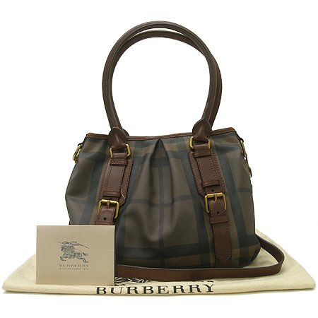Burberry(������) �� ��� üũ PVC ���� ���� Ʈ���� ��Ʈ�� + ��� ��Ʈ�� [��ġ��] �̹���2 - ���̺��� �߰���ǰ