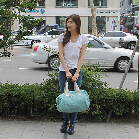 Prada(�����) �ﰢ �ΰ� �к긯 ��Ʈ�� [�б�����������2ȣ��] �̹���7 - ���̺��� �߰���ǰ