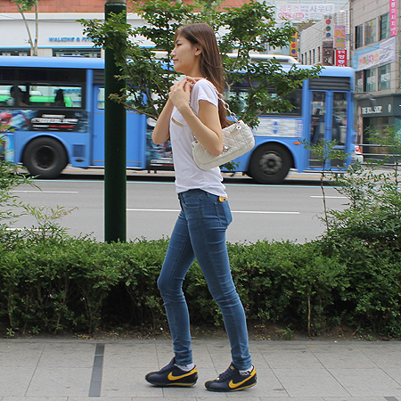 Dior(ũ����î���) SSQ449709 ī���� ���� ȭ��Ʈ ���� ü�� ����� �̹���7 - ���̺��� �߰���ǰ