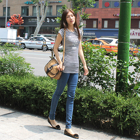 Ferragamo(��󰡸�) 21-C664 ���� ��ġ�� �ΰ� �����̵� ũ�ν��� �̹���7 - ���̺��� �߰���ǰ