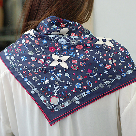 Louis Vuitton(���̺���) 100% ��ũ ��ī�� [�д����] �̹���6 - ���̺��� �߰���ǰ