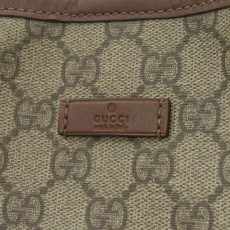 Gucci(����) 197953 GG�ΰ� PVC ���ں��� Ʈ���� ����� [��������] �̹���3 - ���̺��� �߰���ǰ