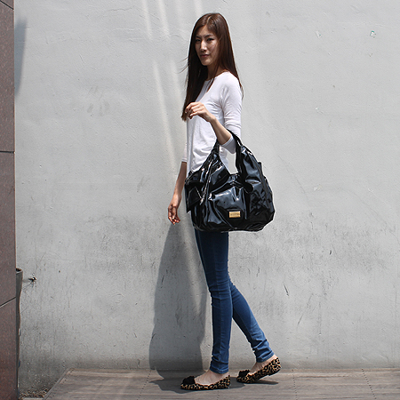 VALENTINO(�߷�Ƽ��) Nuage(������) ���� ���̴�Ʈ ����� �̹���7 - ���̺��� �߰���ǰ