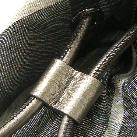 Burberry(������) ���μ� üũ �к긯 ��Ż�� ����� �̹���4 - ���̺��� �߰���ǰ