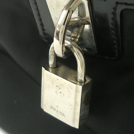 Prada(�����) �ж�� �ΰ� �к긯 ��Ʈ�� �̹���3 - ���̺��� �߰���ǰ