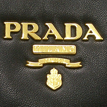 Prada(�����) BN1904 SOFT CALF (�۾�������) ��Ʈ�� + ��� ��Ʈ�� �̹���4 - ���̺��� �߰���ǰ