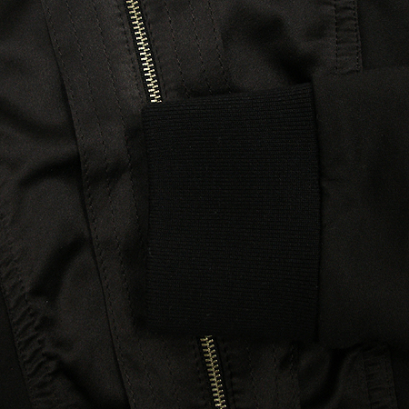 MCM(������) ���� ���� �̹���3 - ���̺��� �߰���ǰ