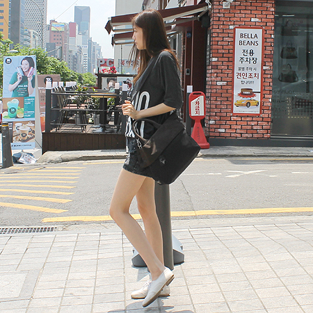 Prada(�����) �к긯 2WAY �̹���6 - ���̺��� �߰���ǰ