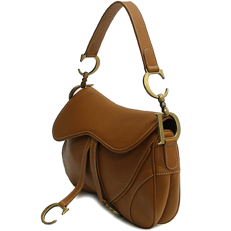 Dior(ũ����î���) ���� CD�ΰ� ���� ���� ���� ����� [�б�����������2ȣ��] �̹���2 - ���̺��� �߰���ǰ