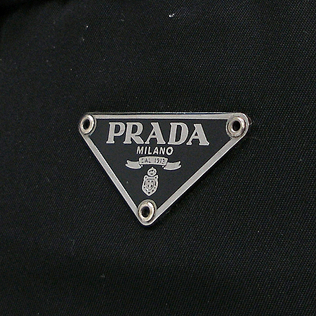 Prada(�����) �ﰢ�ΰ� �к긯 ��Ʈ�� �̹���3 - ���̺��� �߰���ǰ