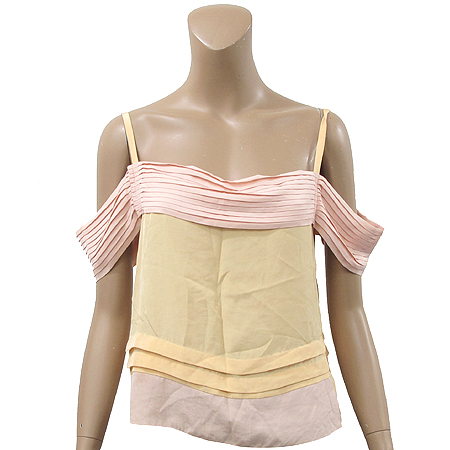 �����  ����