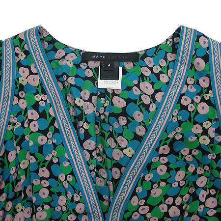 Marc Jacobs(��ũ�����߽�) Ƽ �̹���2 - ���̺��� �߰���ǰ