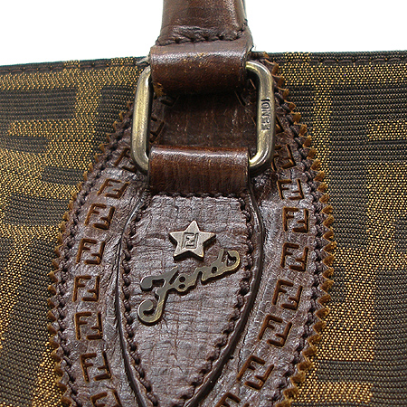 Fendi(���) 8BN158 FF �ΰ� �ڰ��� ��ī ����� �̹���4 - ���̺��� �߰���ǰ