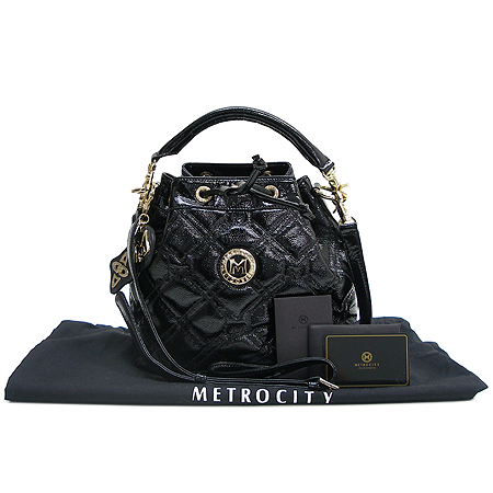 Metrocity(��Ʈ�ν�Ƽ) ���� �ΰ� ��� ����  ������ 2WAY �� �̹���2 - ���̺��� �߰���ǰ