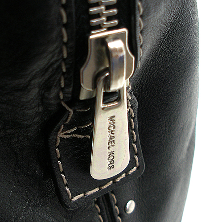MICHAELKORS(����Ŭ�ھ) �������� ASTOR(�ֽ���) ¡ ��� ��ÿ L������ ��Ʈ�� �̹���5 - ���̺��� �߰���ǰ