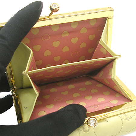 LOVCAT(����Ĺ) ť�� ��� ���� 3�� ������ �̹���3 - ���̺��� �߰���ǰ